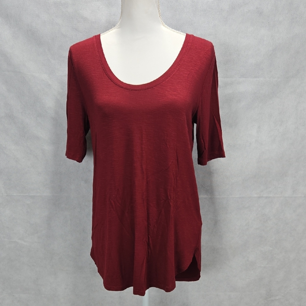 Maurices Rich Red Short Sleeve Tee